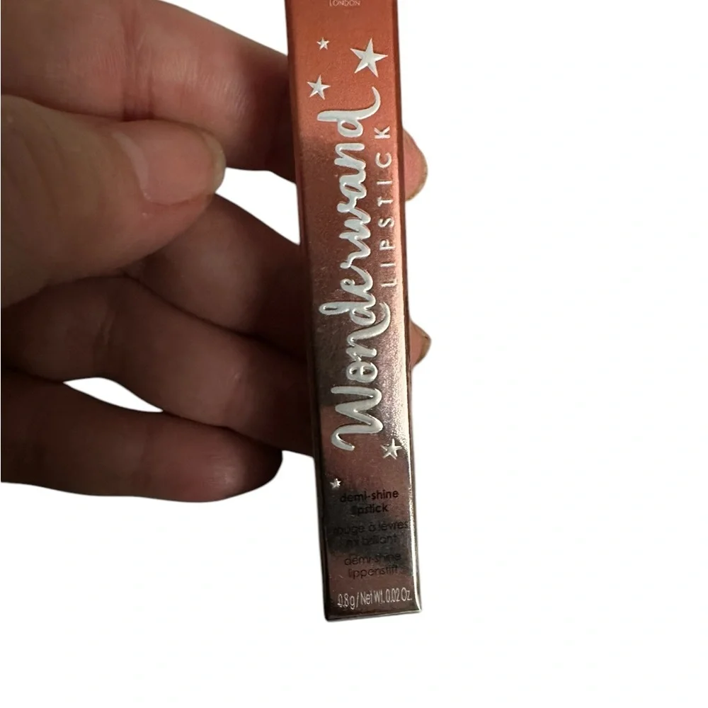 Lippie Bundle Stila, Ciatè, Ofra, Revlon & NUDE All New